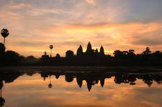 Siem Reap Angkor Wat - cascade - villages flottants 5 jours - angkor-wat-sunrise-tour.jpg